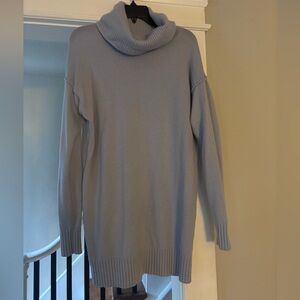 Athleta women’s tunic sweater. Size XS.